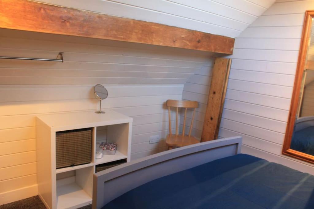 فيلا The Scullery - A Quirky Annex With Wood Fire هدرزفيلد المظهر الخارجي الصورة